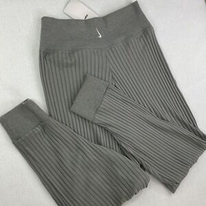 Nike Yoga Luxe Ribbed Pants Lounge Train Sweats Joggers Gray Women Sz L NWT